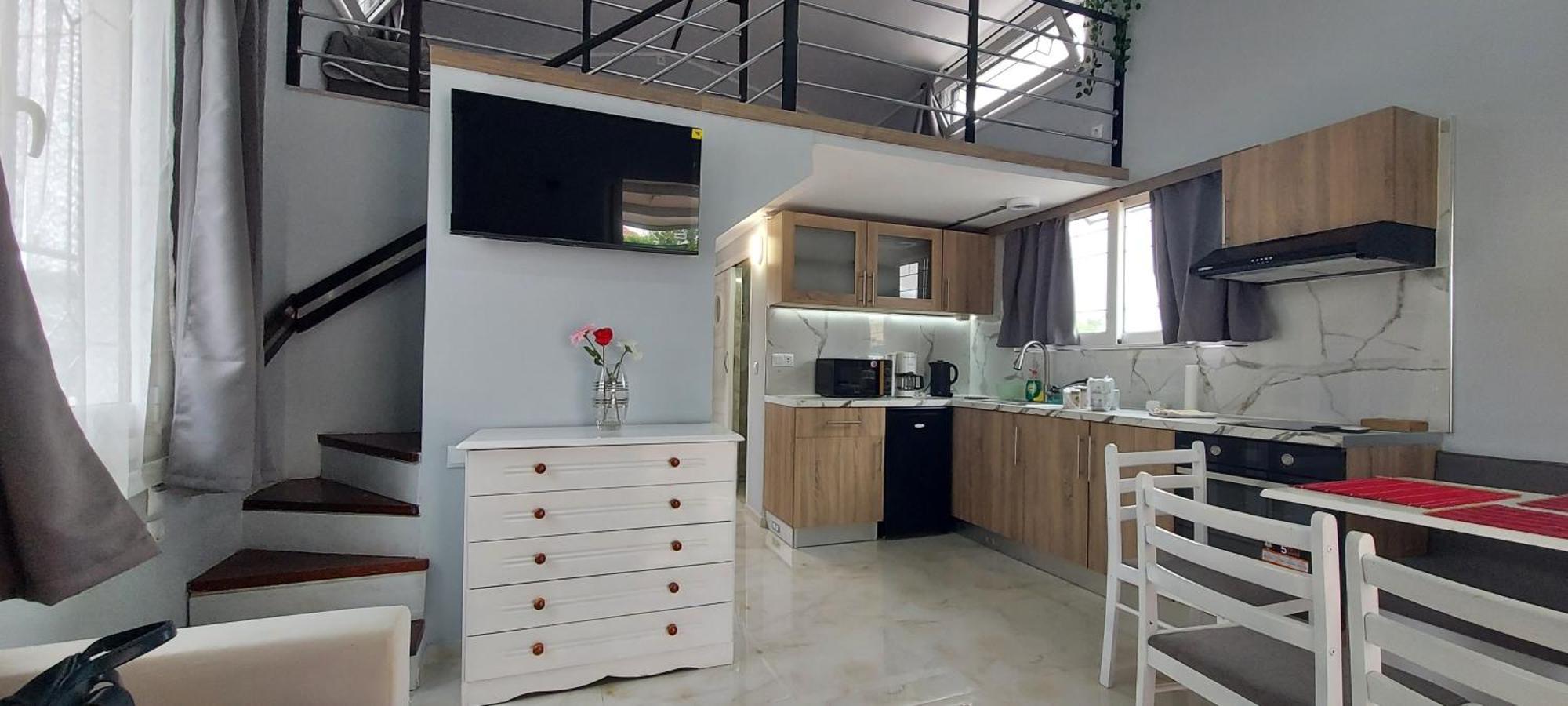 Filio'S Loft Near Airport Villa Artemida  Ngoại thất bức ảnh