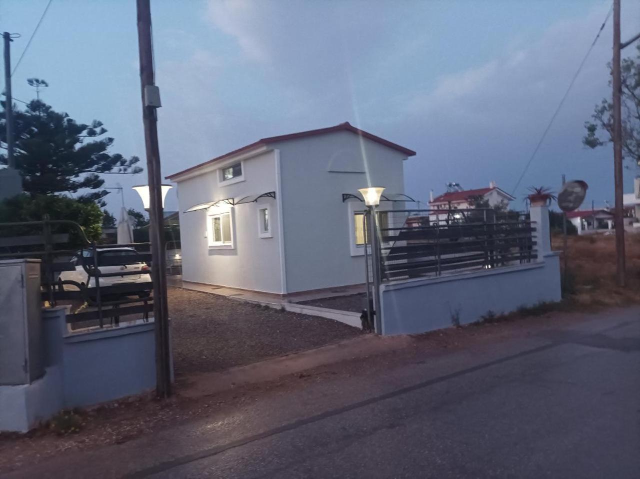 Filio'S Loft Near Airport Villa Artemida  Ngoại thất bức ảnh
